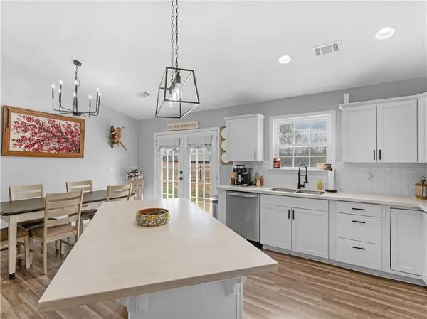 $359,000 | 215 Almon Avenue, Tallapoosa, GA 30176