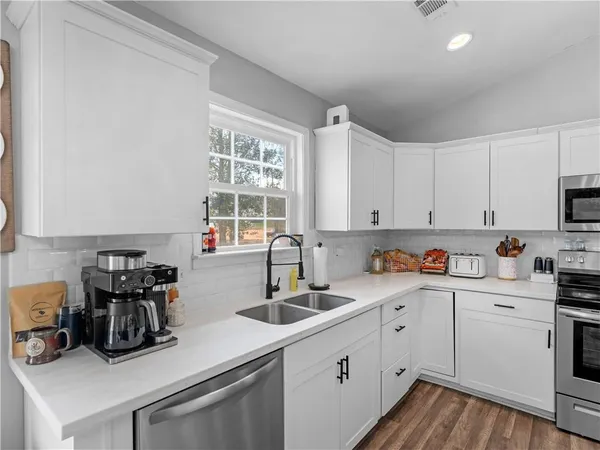 $359,000 | 215 Almon Avenue, Tallapoosa, GA 30176