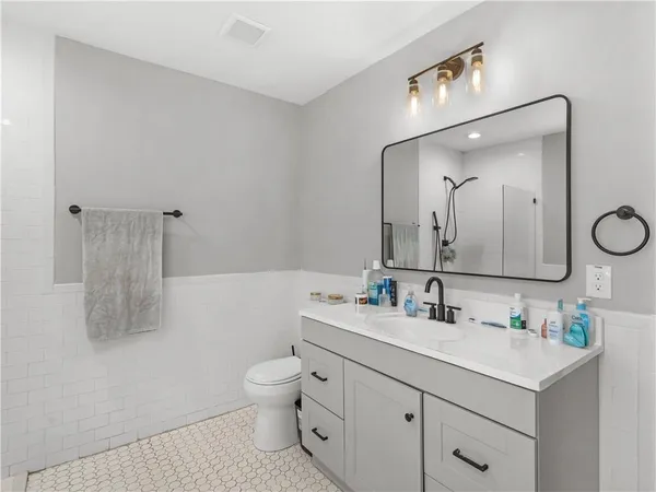 $359,000 | 215 Almon Avenue, Tallapoosa, GA 30176