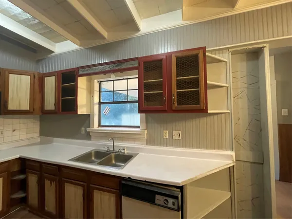 $159,000 | 1090 Gerson Street, Silsbee, TX 77656