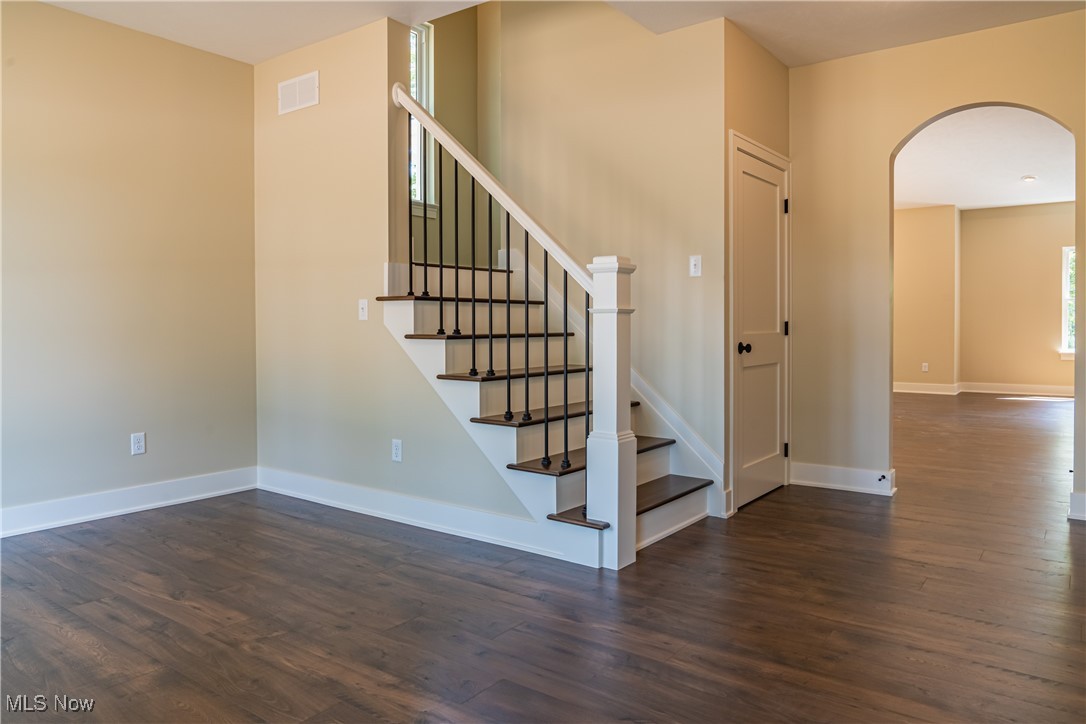 5183 Boneta Road Medina, OH 44256 - Photo 4 of 31 Gallery Image 4