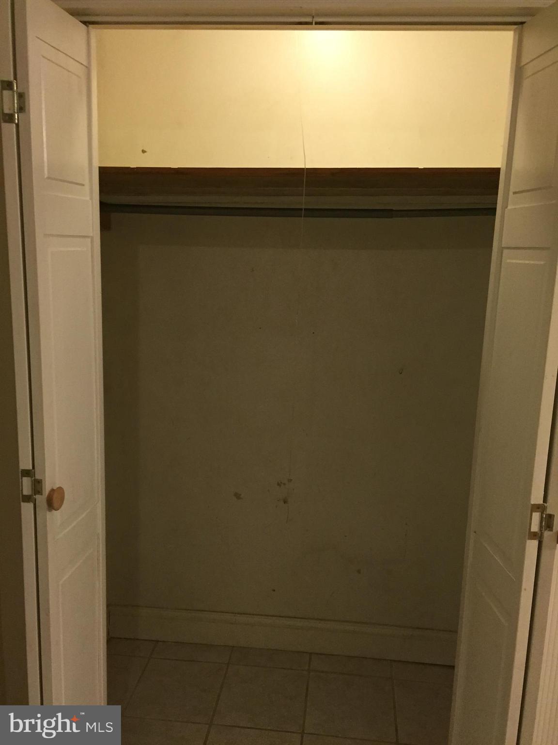 2618 Waterloo Street Philadelphia, PA 19133 - Photo 11 of 15 a close view of door