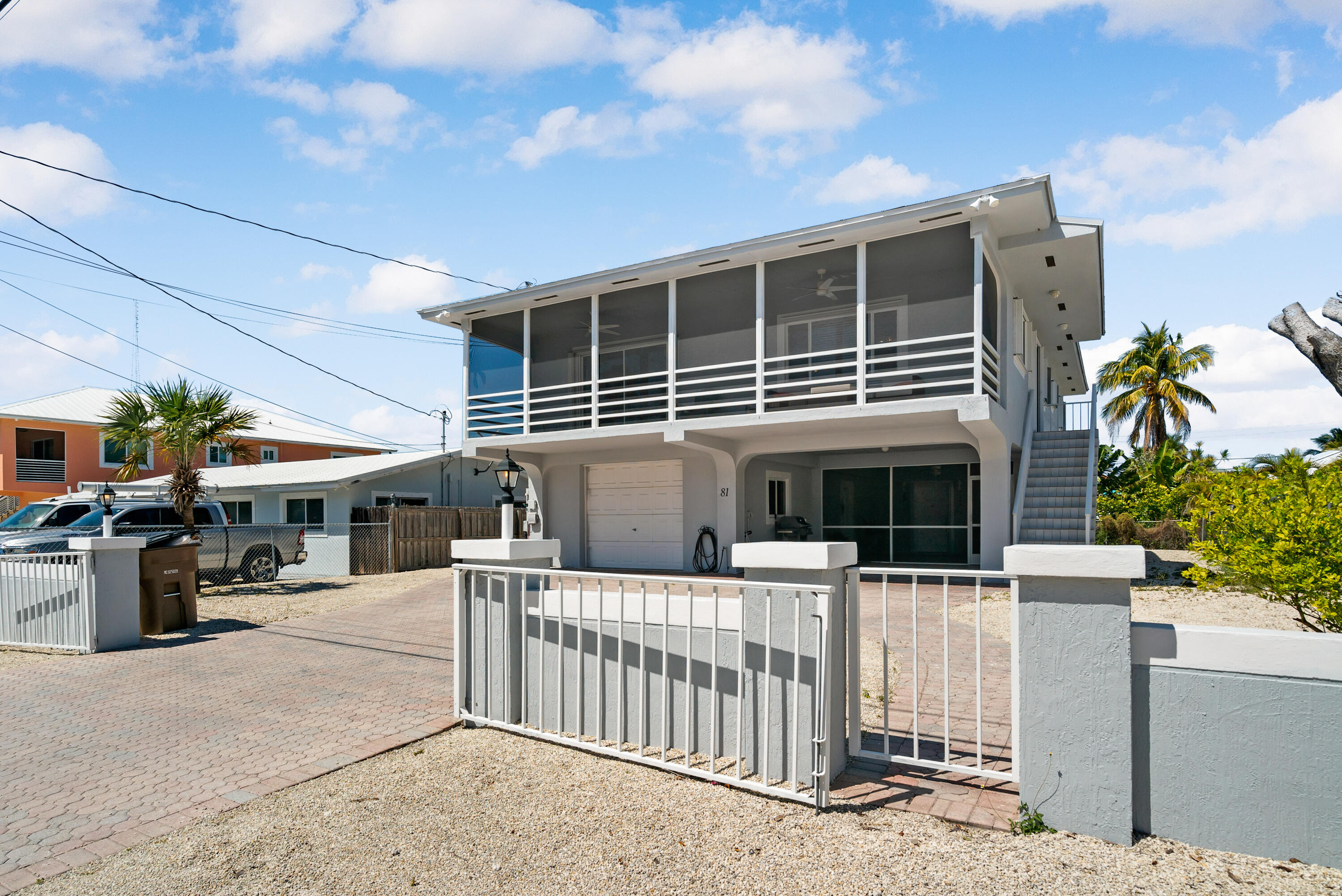 81 Marina Avenue Key Largo, FL 33037 - Photo 2 of 41 DSC02886