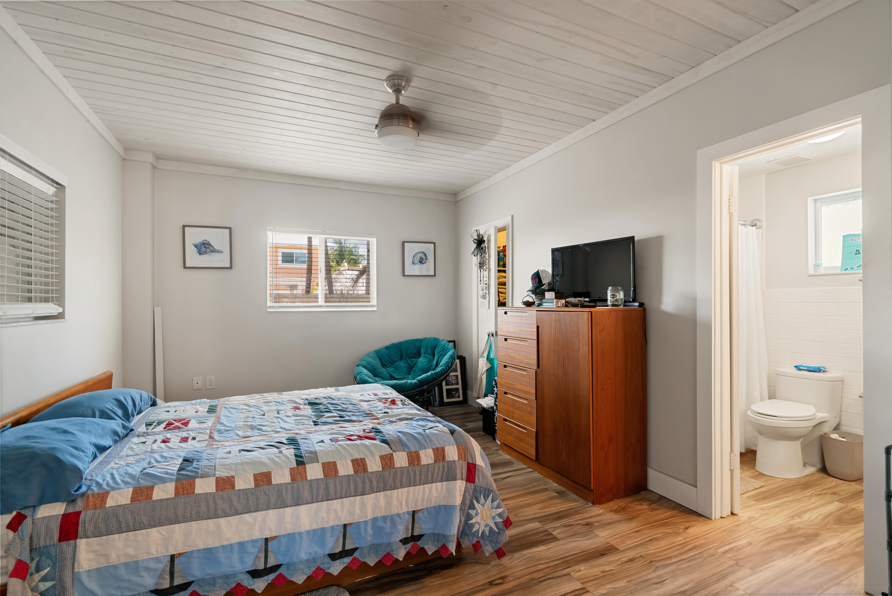 81 Marina Avenue Key Largo, FL 33037 - Photo 28 of 41 DSC02792