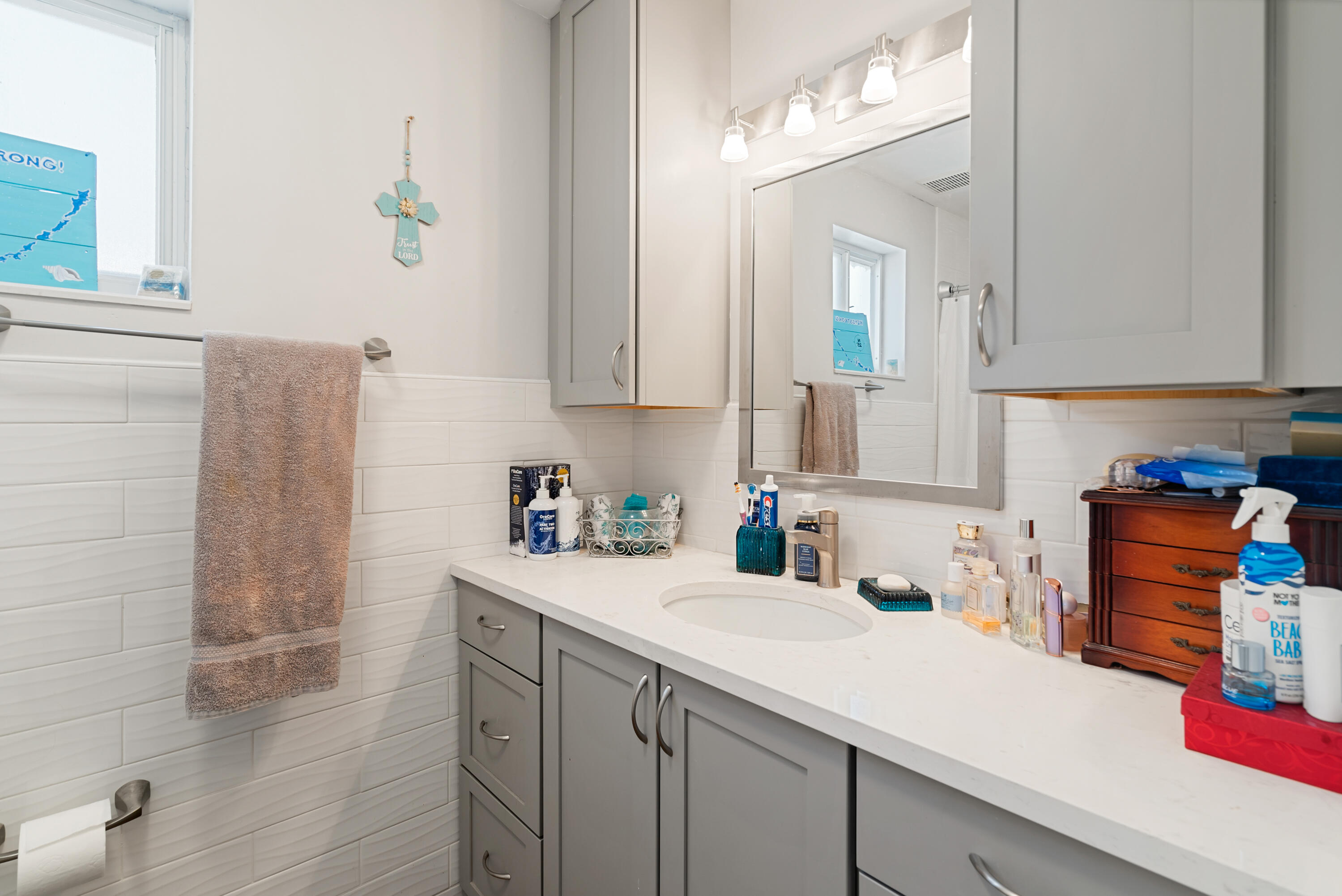 81 Marina Avenue Key Largo, FL 33037 - Photo 29 of 41 DSC02795