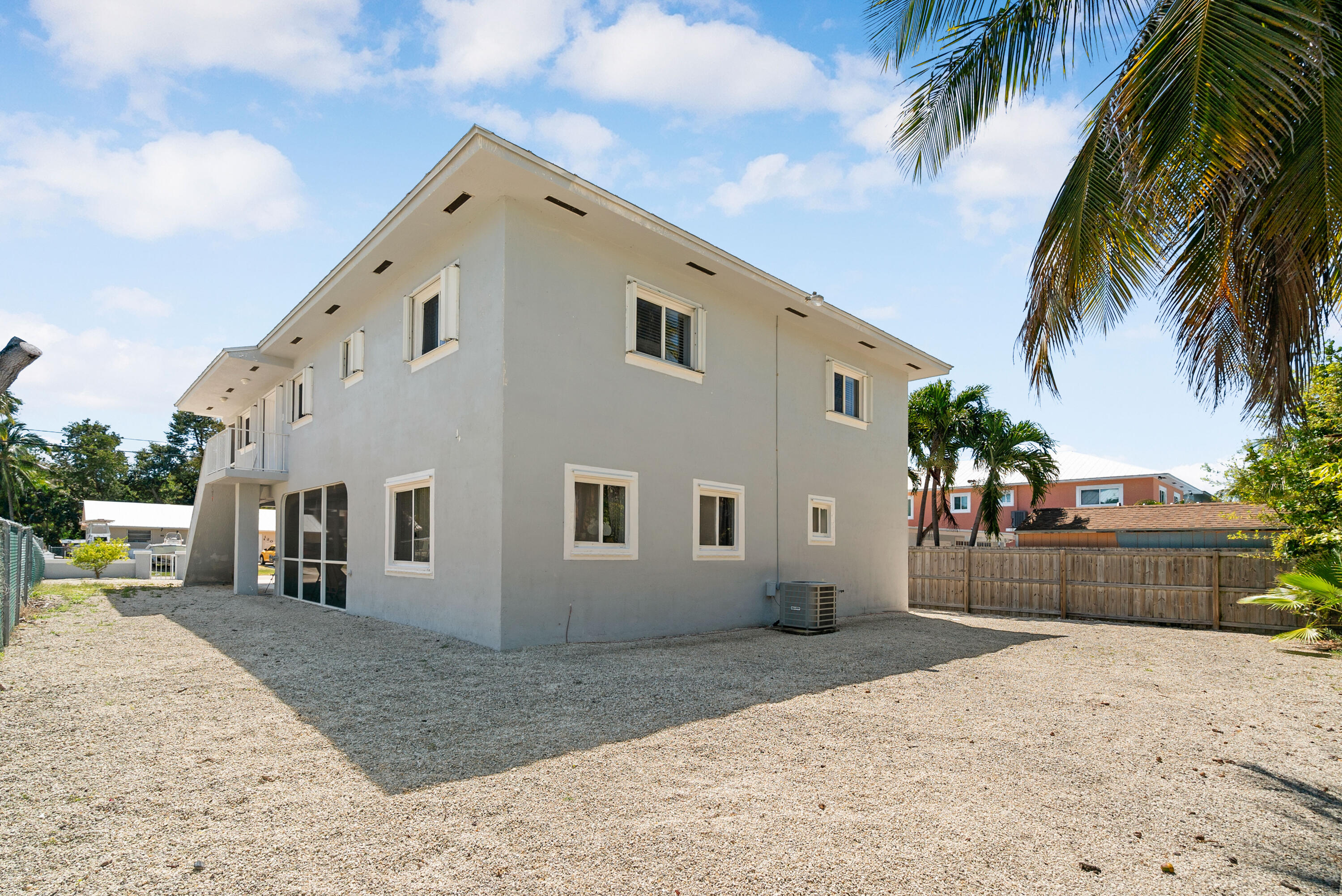 81 Marina Avenue Key Largo, FL 33037 - Photo 32 of 41 DSC02880