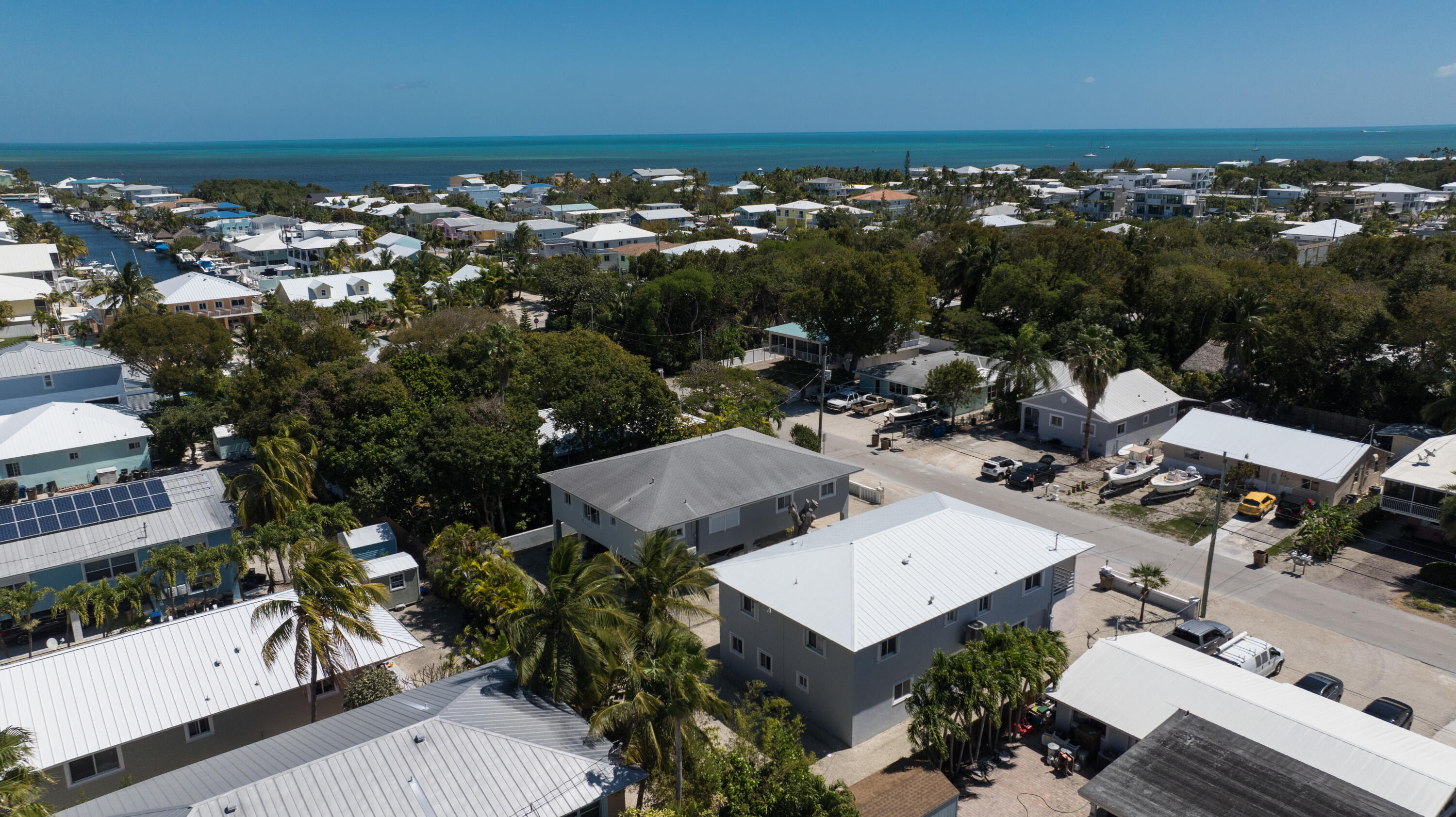 81 Marina Avenue Key Largo, FL 33037 - Photo 38 of 41 DJI_20250318142155_0209_D