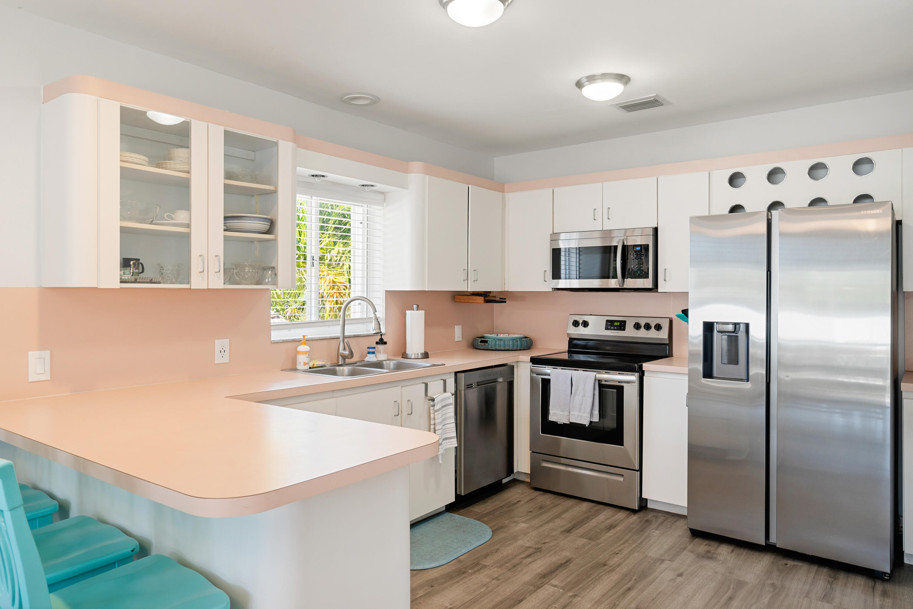 81 Marina Avenue Key Largo, FL 33037 - Photo 7 of 41 DSC02807