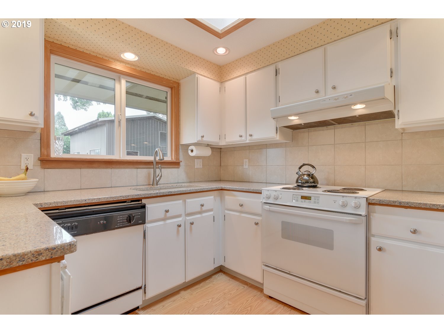 11330 South Forest Ridge Road Oregon City, OR 97045 - Photo 2 of 25 Gallery Image 2