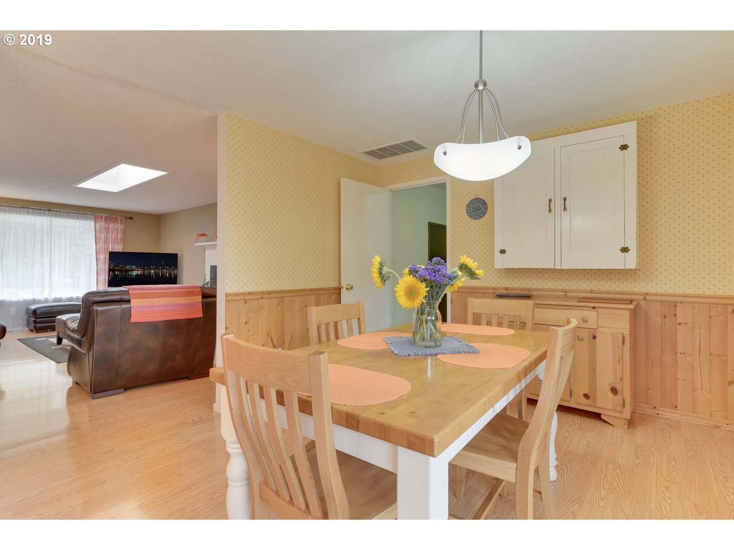 11330 South Forest Ridge Road Oregon City, OR 97045 - Photo 3 of 25 Gallery Image 3