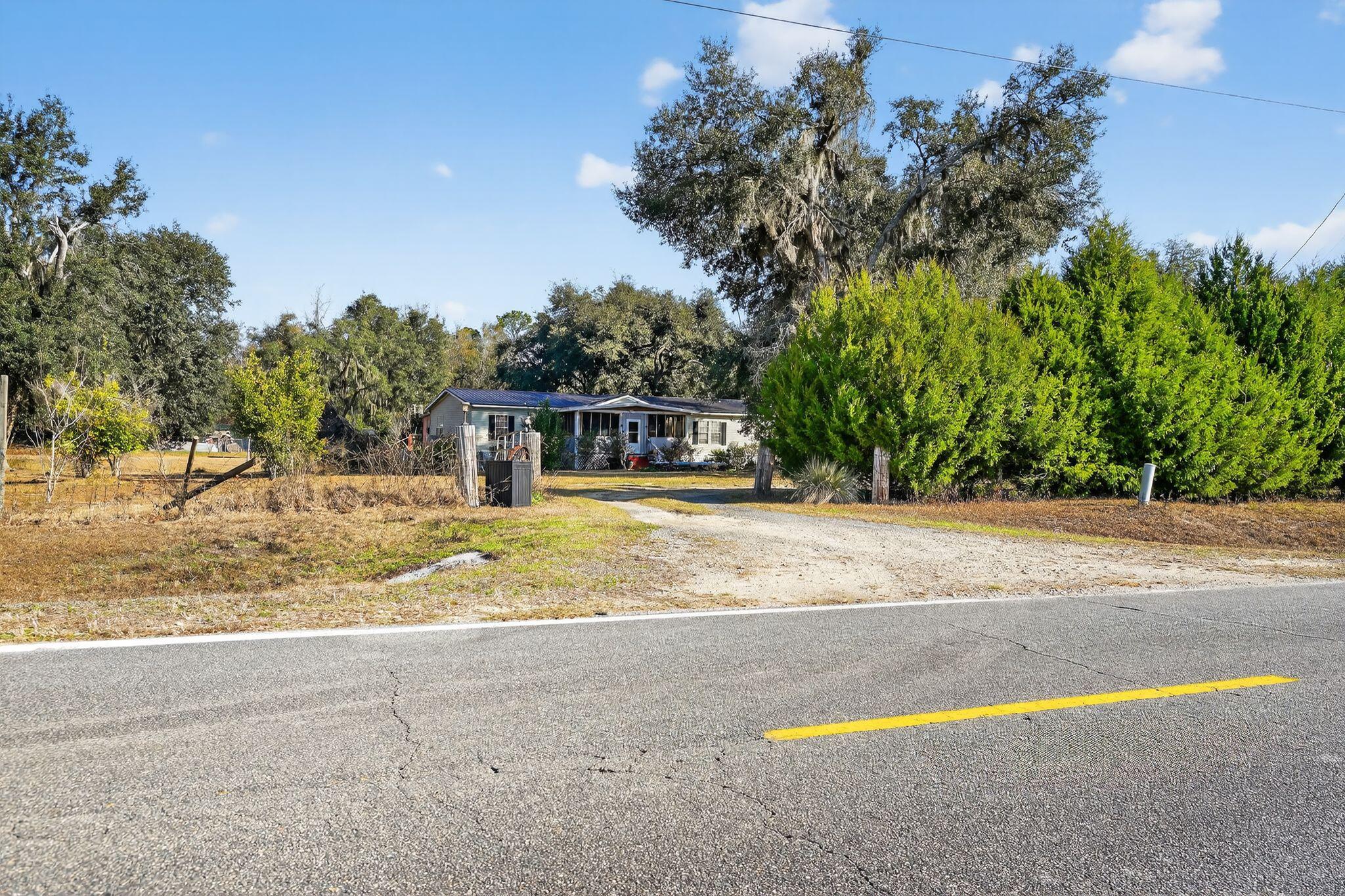 7638 Sundown Creek Road Greenville, FL 32331 - Photo 11 of 30 Street
