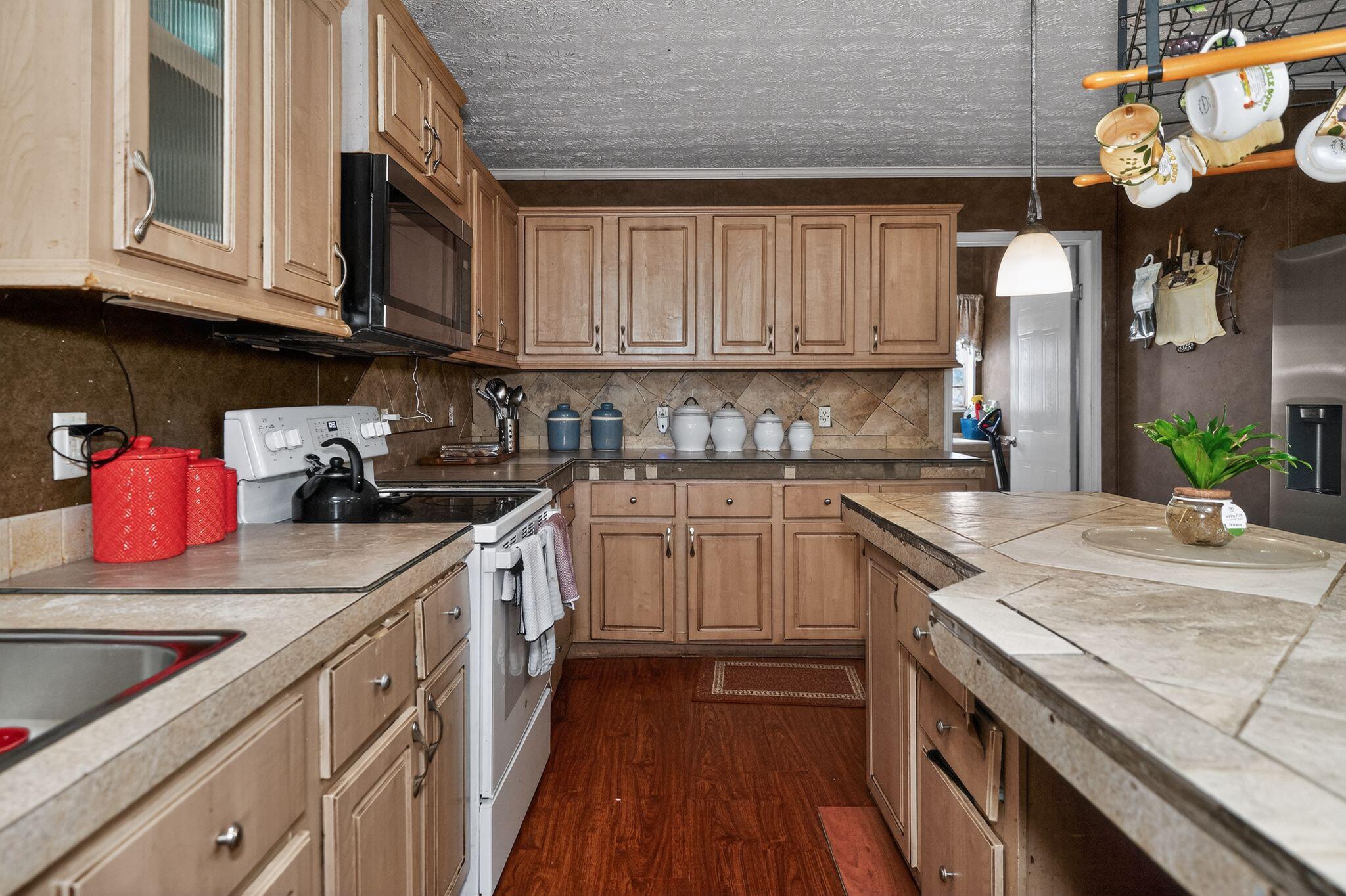 7638 Sundown Creek Road Greenville, FL 32331 - Photo 17 of 30 Kitchen