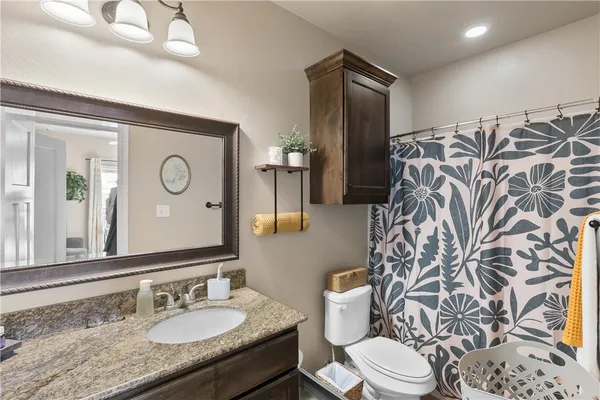 $950,000 | 4032 Golden Eagle Drive, Bryan, TX 77808