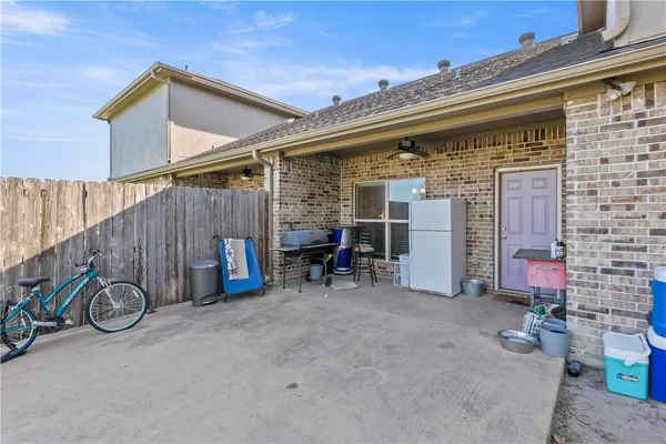 $950,000 | 4032 Golden Eagle Drive, Bryan, TX 77808