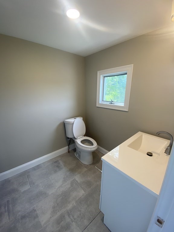 70-a&b Burroughs Road North Reading, MA 01864 - Photo 18 of 39 Gallery Image 18