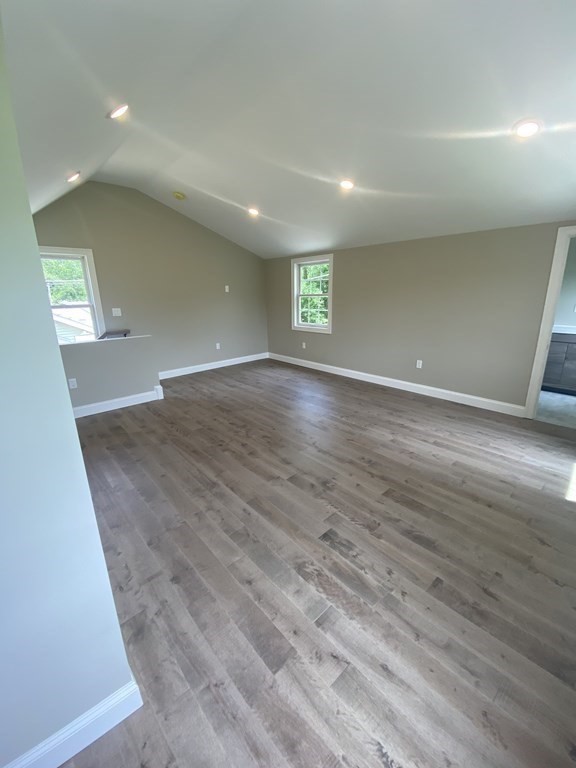 70-a&b Burroughs Road North Reading, MA 01864 - Photo 4 of 39 Gallery Image 4
