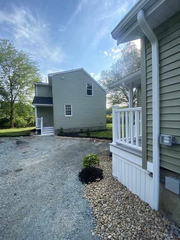 70-a&b Burroughs Road North Reading, MA 01864 - Photo 9 of 39 Gallery Image 9