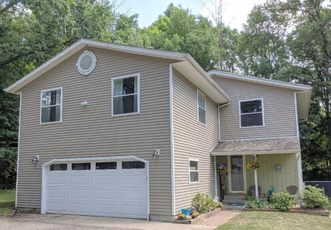 9491 River Road Greenville, MI 48838 - Photo 1 of 25 1 Front of house