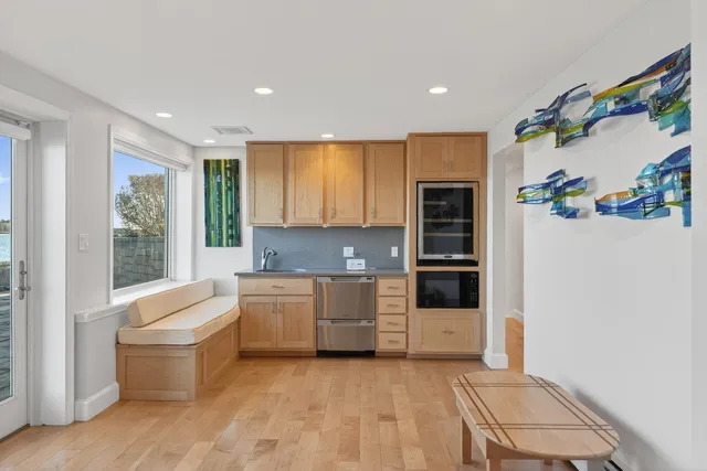 $3,950,000 | 1 Bay Road, South Portland, ME 04106