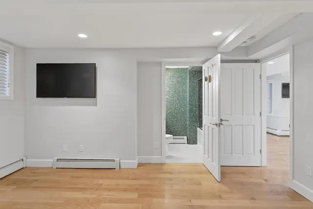 $3,950,000 | 1 Bay Road, South Portland, ME 04106