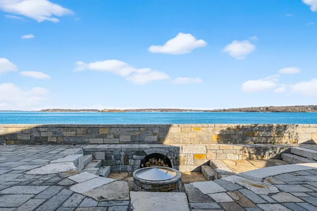 $3,950,000 | 1 Bay Road, South Portland, ME 04106