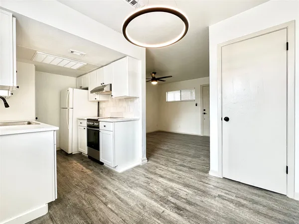 $675 | 1204 North LBJ Drive, Unit 222, San Marcos, TX 78666