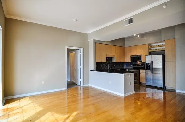 $3,100 | 3225 Turtle Creek Boulevard, Unit 929, Dallas, TX 75219