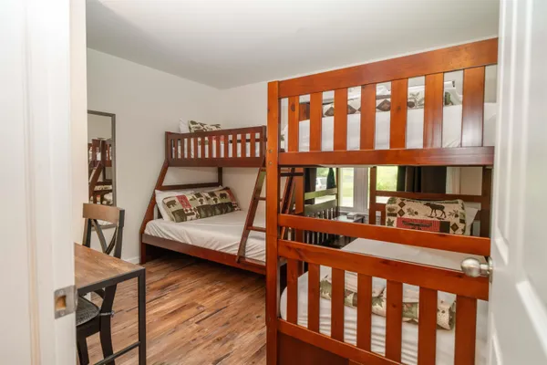 $899,900 | 12 Encore Place, West Dover, VT 05356