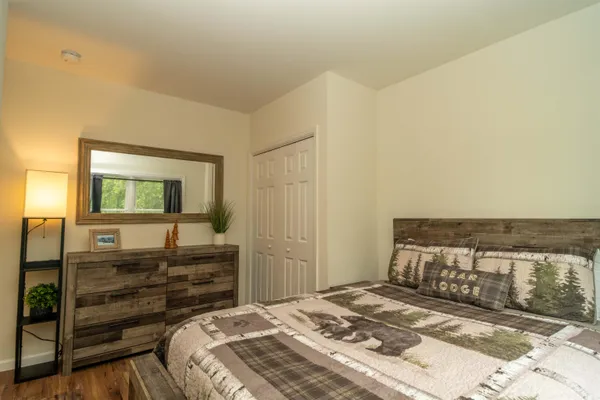 $899,900 | 12 Encore Place, West Dover, VT 05356