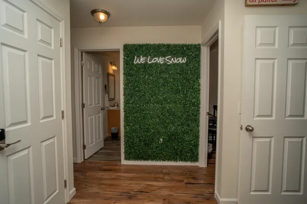 $899,900 | 12 Encore Place, West Dover, VT 05356