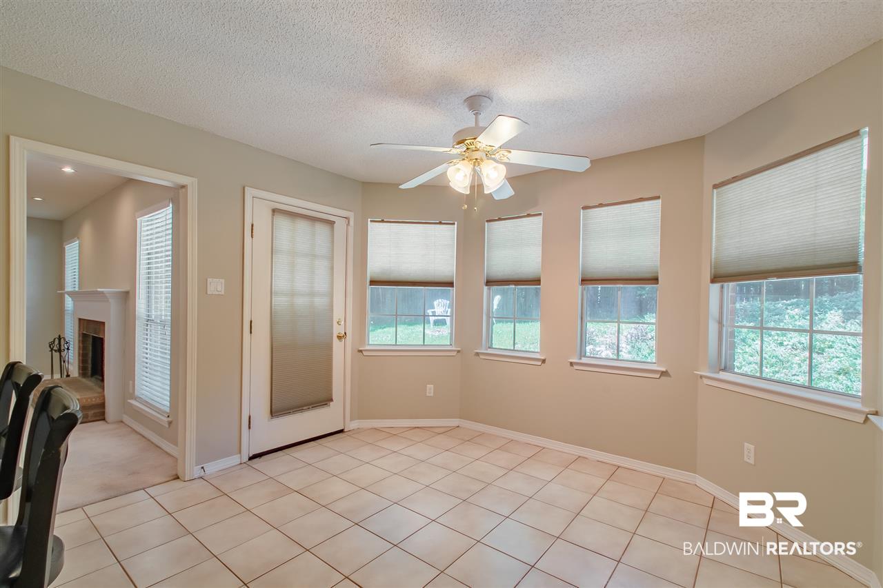 200 Lakeview Loop Daphne, AL 36526 - Photo 18 of 37