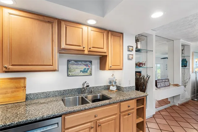 $12,000 | 8880 North Sea Oaks Way, Unit 105, Vero Beach, FL 32963