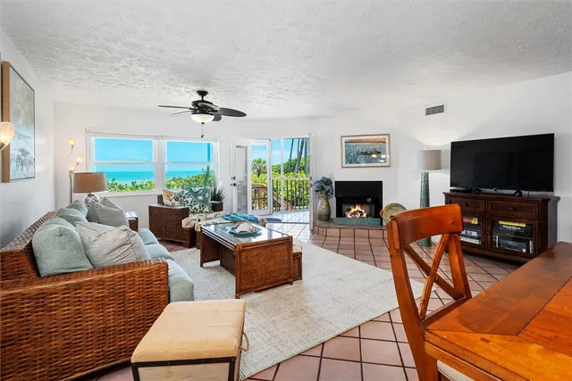 $12,000 | 8880 North Sea Oaks Way, Unit 105, Vero Beach, FL 32963