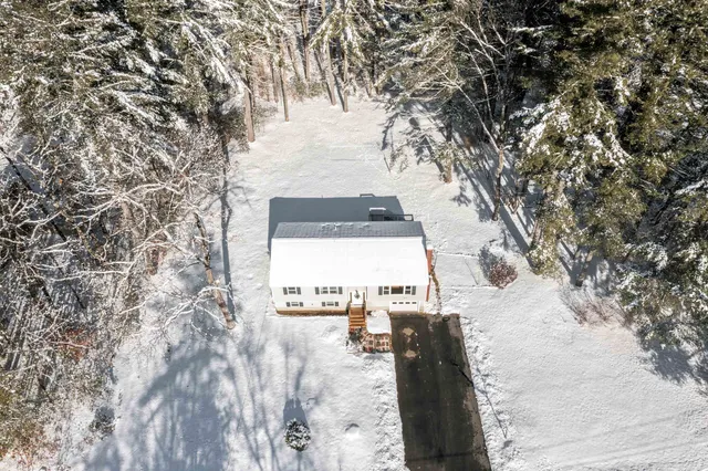 $549,900 | 7 Tranquil Drive, Londonderry, NH 03053