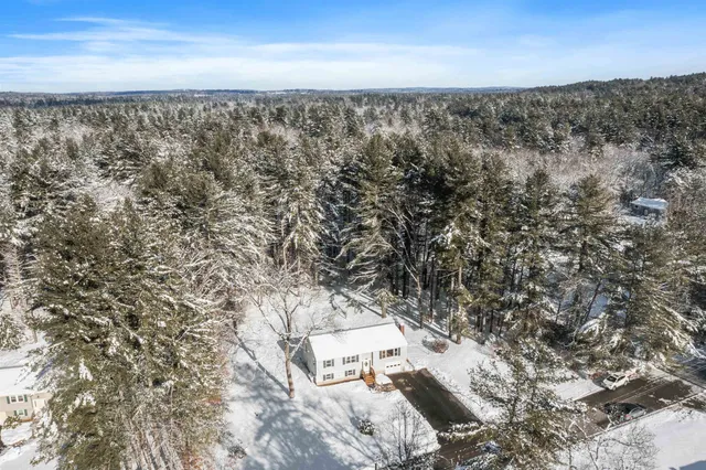 $549,900 | 7 Tranquil Drive, Londonderry, NH 03053