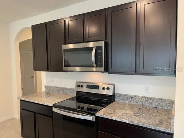 $2,395 | 5715 Margate Ml Bend, Wesley Chapel, FL 33545