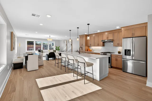 $1,360,000 | 29 West 9th Street, Bayonne, NJ 07002