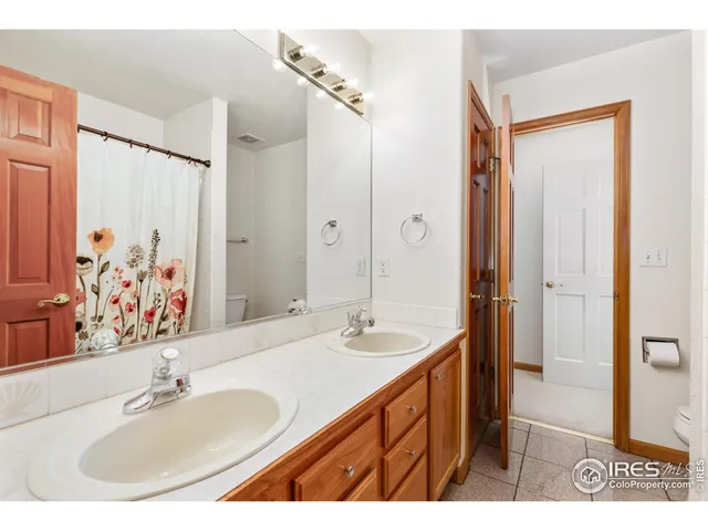 $1,200,000 | 583 Redstone Drive, Broomfield, CO 80020