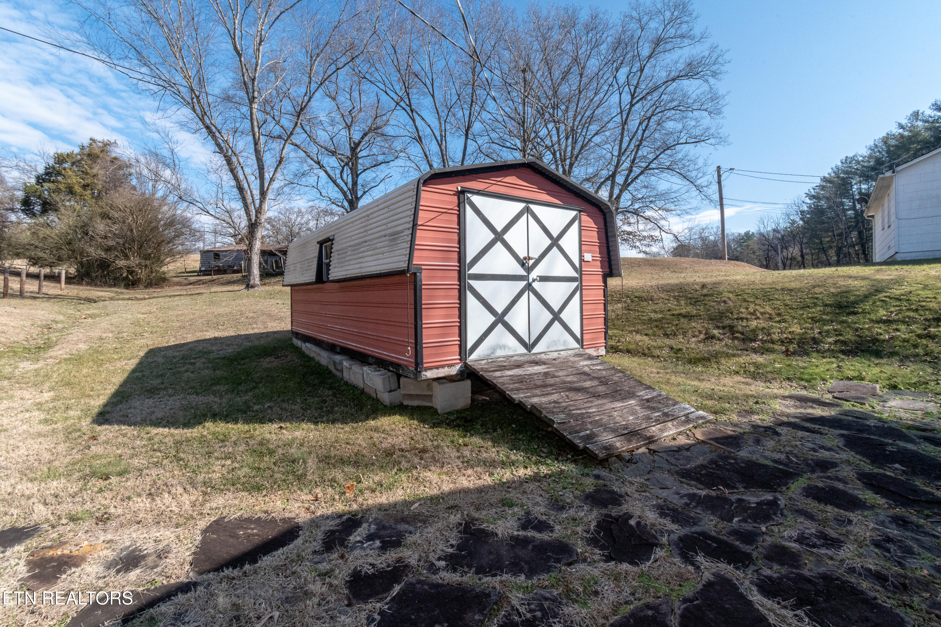 288 Cates Road Rockwood, TN 37854 - Photo 10 of 56 DSC_4723