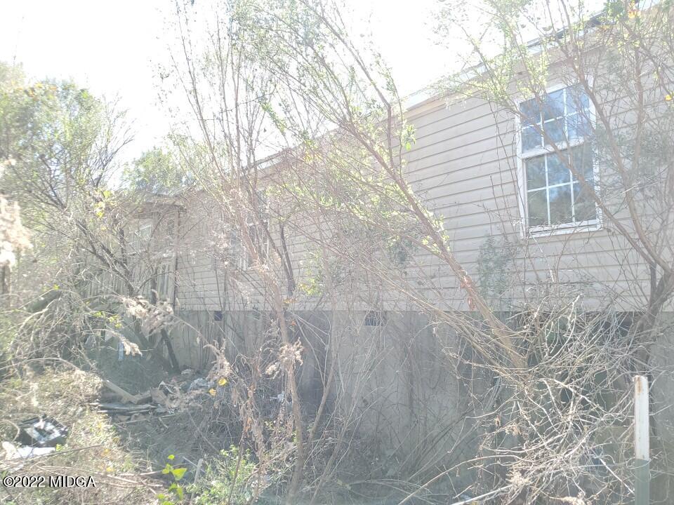 2755 Tribble Road Fort Valley, GA 31030 - Photo 5 of 10 a backyard of a house