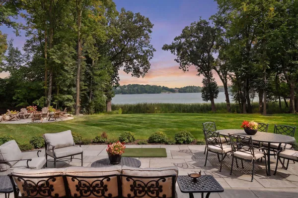 $2,849,000 | 3698 Woodland Cove Parkway, Minnetrista, MN 55331