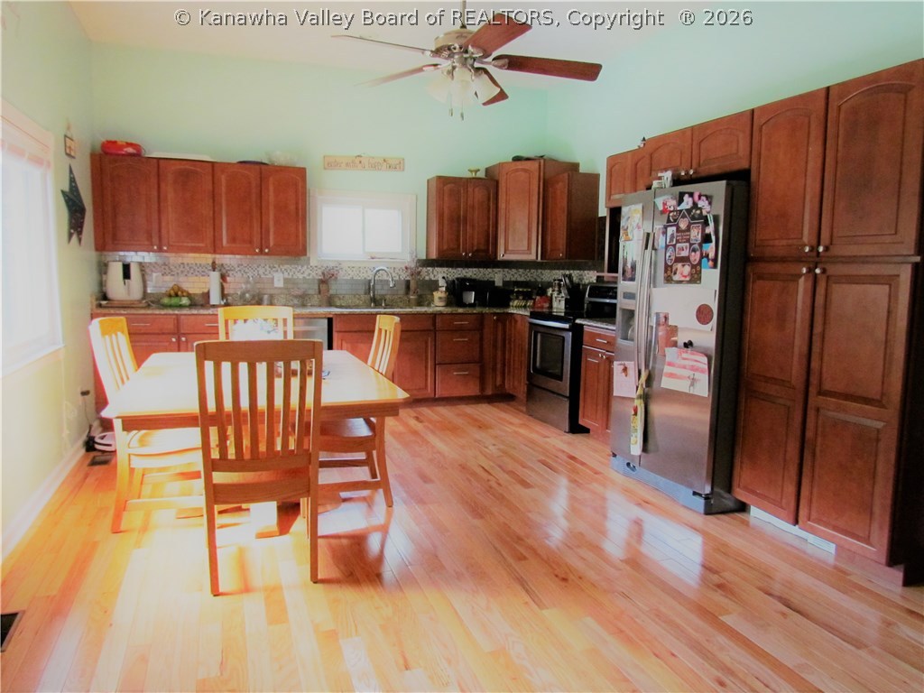 4175 North Grapevine Road Charleston, WV 25320 - Photo 9 of 15 Gallery Image 9