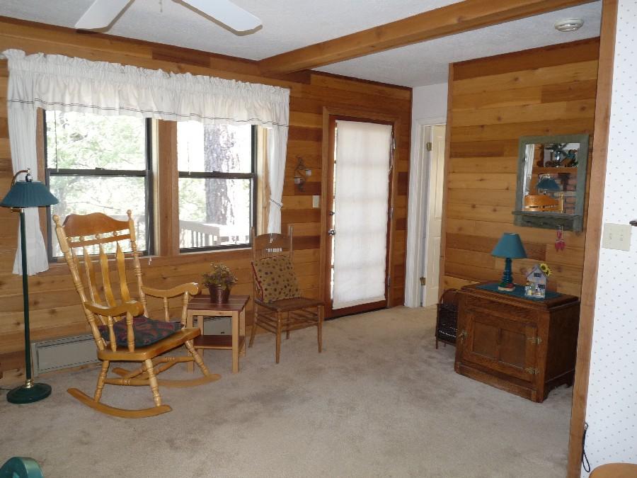 5231 South Blue Jay Road Prescott, AZ 86303 - Photo 10 of 12 Living