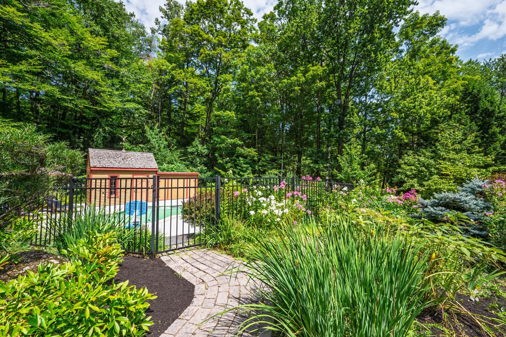 470 Newmarket Road Warner, NH 03278 - Photo 3 of 60 Gallery Image 3