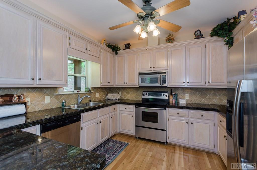 648 Shepherds Gap Road Cullowhee, NC 28723 - Photo 8 of 34 Gallery Image 8