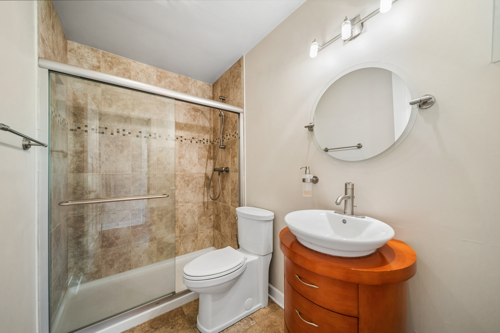 1N451 Indian Knoll Road West Chicago, IL 60185 - Photo 15 of 25