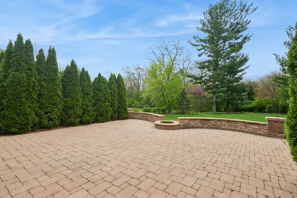 $4,000 | 1N451 Indian Knoll Road, West Chicago, IL 60185