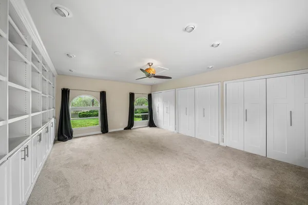$4,000 | 1N451 Indian Knoll Road, West Chicago, IL 60185