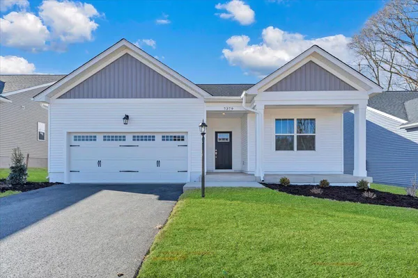 $414,750 | 7379 King's Pointe Drive, Radford, VA 24141