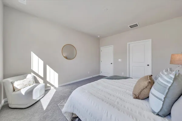 $414,750 | 7379 King's Pointe Drive, Radford, VA 24141